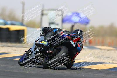 media/Apr-09-2022-SoCal Trackdays (Sat) [[c9e19a26ab]]/Turn 16 (2pm)/